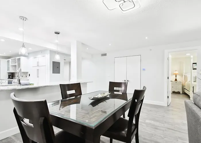 Modern Luxury Ocean & Pool View * Clearwater Beach